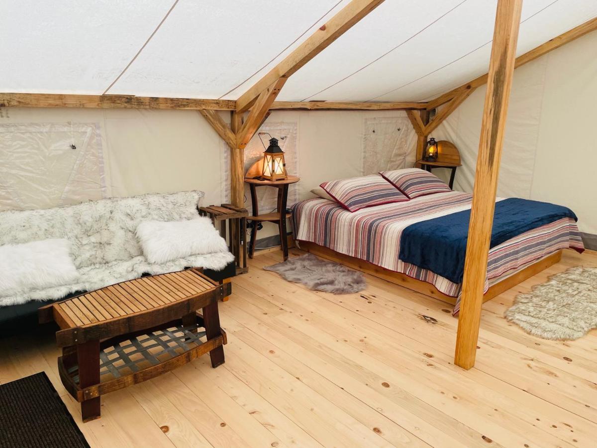Umpqua'S Last Resort - Wilderness Cabins, Rv Park & Glamping Idleyld Park Exterior foto